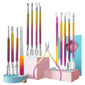 ANAAIF - Empujador de Cutículas Profesional de Doble Cabeza Curva de Acero Inoxidable, Cuchara para Uñas, Raspador, Cortaúñas para Uso en Dedos - Product Image 2