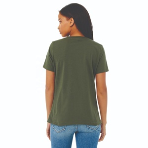 T-shirt décontracté ajusté à col en V pour femme, vert olive uni, en coton, à manches courtes, personnalisable avec logo, vente en gros - Product Image 3