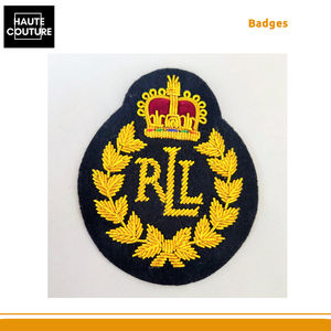 Badge de marque personnalisable fait main de 8 x 6 cm avec feuilles d'or/couronne/lettres de marque, provenant d'un vendeur indien de premier plan - Product Image 2