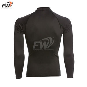 Camiseta de compresión MMA con protección UV UPF 50, logotipo personalizado, manga corta, impresión por sublimación para hombre - Product Image 2
