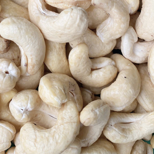 Oferta Especial 2025: Nueces de Anacardo Crudas de Alta Calidad W180 de Vietnam, Secas a Granel, Listas para Enviar a Santiago, 22.68 kg/bolsa - Product Image 1