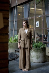 Veste Slouch à double boutonnage pour femmes de haute qualité 100% Ramie Tie Detail Cotton Filling Woven Classic Inner Button Closure - Product Image 4