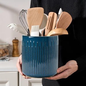 ที่ใส่เครื่องครัวแบบมีร่อง ทำจากเซรามิกเคลือบสีน้ำเงินเข้ม ทนความร้อนสูง แข็งแรง ใช้งานได้ดี จัดระเบียบเคาน์เตอร์ครัว - Product Image 2