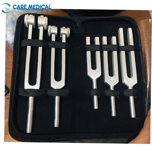 Juego de Diapasones Médicos Profesionales de Acero Inoxidable de 128Hz, Certificación CE Clase II, Uso Hospitalario y ORL, Venta al Por Mayor - Product Image 6