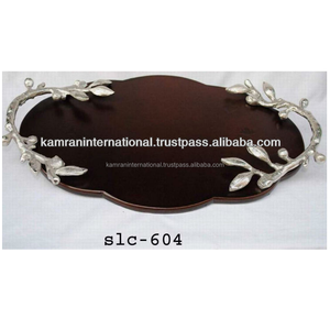 Plateau de service en bois sculpté rectangulaire Plateau de petit déjeuner en bois élégant - Product Image 5