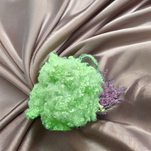 Fibra de Poliéster 15D HC Verde Hueca Conjugada 100% Poliéster Vikohasan Fiber GRS fiberfix para Relleno de Juguetes, Almohadas y Mantas - Product Image 1