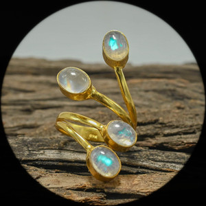 Bague élégante et unique en argent sterling 925 pour femme, plaquée or 18 carats, sertie de pierre de lune, style classique, pour mariage et usage quotidien - Product Image 4