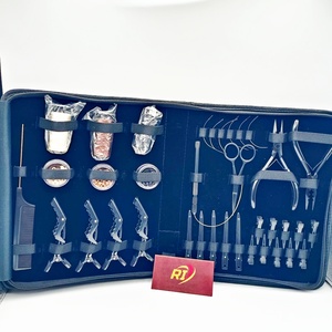 Kit d'outils de pose d'extensions capillaires de haute qualité : ouvre-perles et pinces de fermeture pour extensions à bandes, aiguilles à boucle en acier inoxydable, ciseaux, pinces, fils - Product Image 2