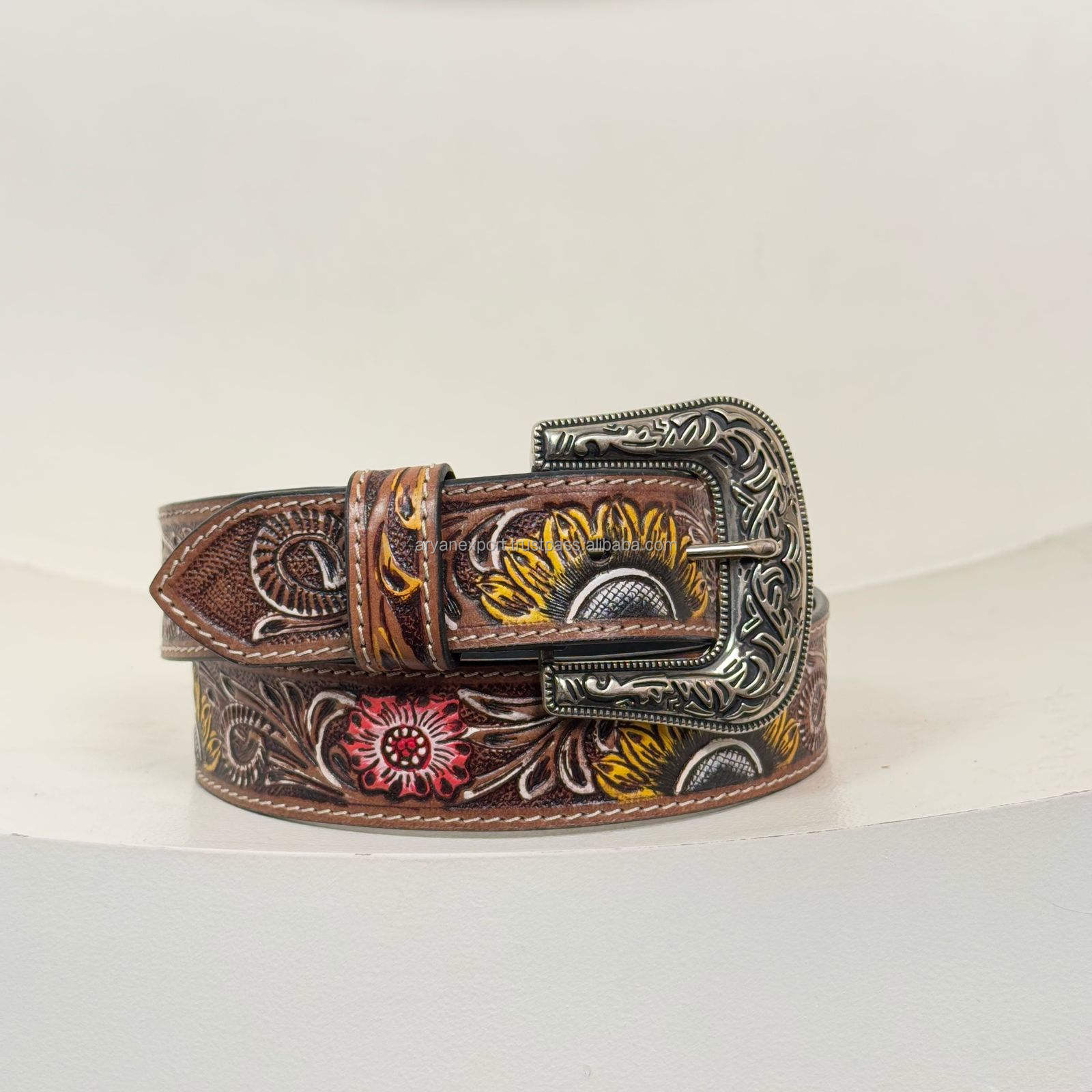 สีน้ำตาล