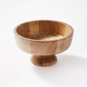 Tazón de madera pulido a mano que ofrece un brillo natural, perfecto para servir deliciosas recetas caseras. - Product Image 2