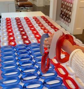 FAIZA CRAFT งานฝีมือเรซิ่นสีสันตามสั่ง ขนาดใหญ่ สไตล์โมเดิร์น ตกแต่งบ้านงานแต่งงาน ดีไซน์โซ่แขวนแนวตั้ง ผลิตจากโรงงานโดยตรง - Product Image 4