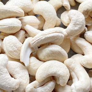 Hot Sale Cheap Rate Raw Cashew <b>Nuts</b> WW180, WW240, WW320, LP Cashew <b>Nut</b> Ivory Coast Cashew <b>Nuts</b> Customized Cutting Size - Product Image 1