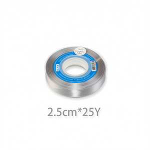 Ruban en satin 2,5 cm 25Y gris pour décoration de cadeaux - Product Image 3