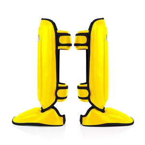 Espinilleras Fairtex de Alta Calidad para Entrenamiento de Muay Thai y Kickboxing, Personalizadas al por Mayor, de Cuero PU Profesional para MMA - Product Image 3