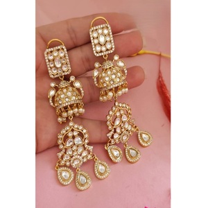 Atractivos Pendientes de Moissanita Chapados en Oro de Primera Calidad para Mujer, Estilo Elegante para Fiestas, Colección de Moda - Product Image 1