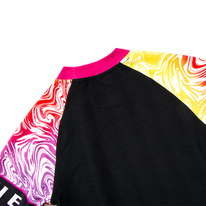 เสื้อแรชการ์ดแขนยาวสำหรับผู้ชาย พิมพ์ลายด้วยความร้อน ป้องกันรังสียูวี เสื้อกีฬา แห้งเร็ว เป็นมิตรกับสิ่งแวดล้อม น้ำหนัก 220 กรัม ผลิตจากโพลีเอสเตอร์/ไนลอน สีสันสดใส - Product Image 6