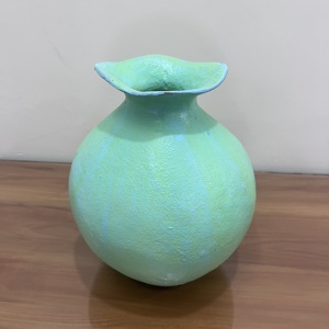 Aluminum Flower <b>Vase</b> Green Color Tabletop <b>Vase</b> for Home Decor-<b>Unique</b> Design Modern - Product Image 1