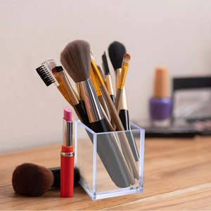 Contenedor acrílico cuadrado para brochas de maquillaje, artículos de gran venta para herramientas cosméticas, uso en tocador. - Product Image 1