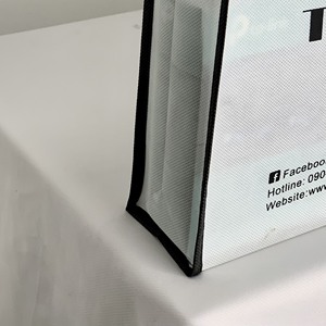 Sac en PP non tissé réutilisable de haute qualité avec logo imprimé, respectueux de l'environnement, résistant, taille personnalisable, logo personnalisé, multicolore - Product Image 4