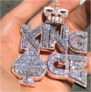 สร้อยคอชื่อสั่งทำ ทองประดับเพชร มอยส์ซาไนต์ เพชร VVS พร้อมจี้ตัวอักษรแบบกำหนดเองสำหรับผู้หญิง - Product Image 3