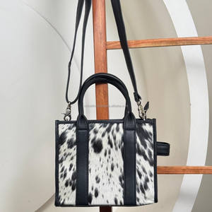 Vente en gros de sac à bandoulière multifonction en cuir de vachette véritable sac à bandoulière sac fourre-tout petit sac à main carré pour femmes - Product Image 4