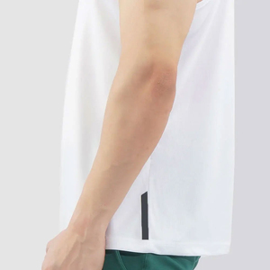 เสื้อกล้ามพรีเมียมผู้ชาย OEM ผ้าฝ้าย 100% ป้องกันการเป็นขุย ย้อมสีแบบไท-ได คอเสื้อลูกไม้ ระบายอากาศได้ดี เสื้อแขนกุดสำหรับออกกำลังกาย - Product Image 6