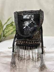 Bolso de Mano Tipo Cubo con Lentejuelas Geométricas Negras y Flecos de Cristal, Bolso de Hombro para Fiesta, Accesorio Elegante para Mujer - Product Image 3