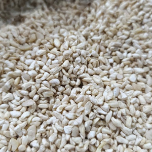 Origin Vietnam Kaju Cashew <b>Nuts</b> SANTIGO <b>Nuts</b> <b>Kernels</b> Broken Kaju - Product Image 1