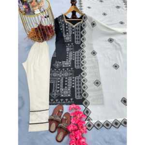 Ensemble Top Bottom & Dupatta de créateur pour fête Taille 2XL - Product Image 1