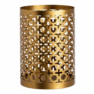 Porte-bougies cylindriques en acier argenté avec motifs de feuilles découpés pour la décoration de la maison, des mariages et des tables de Noël - Product Image 2
