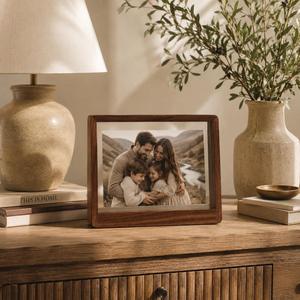Cadre photo rectangulaire vertical classique en bois de noyer naturel, écologique, par Paradise Craft, pour décoration murale - Product Image 5