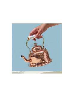 Bouilloire surdimensionnée en cuivre avec couvercle robuste et look rustique parfaite pour les maisons esthétiques chaudes ou les cadeaux - Product Image 1