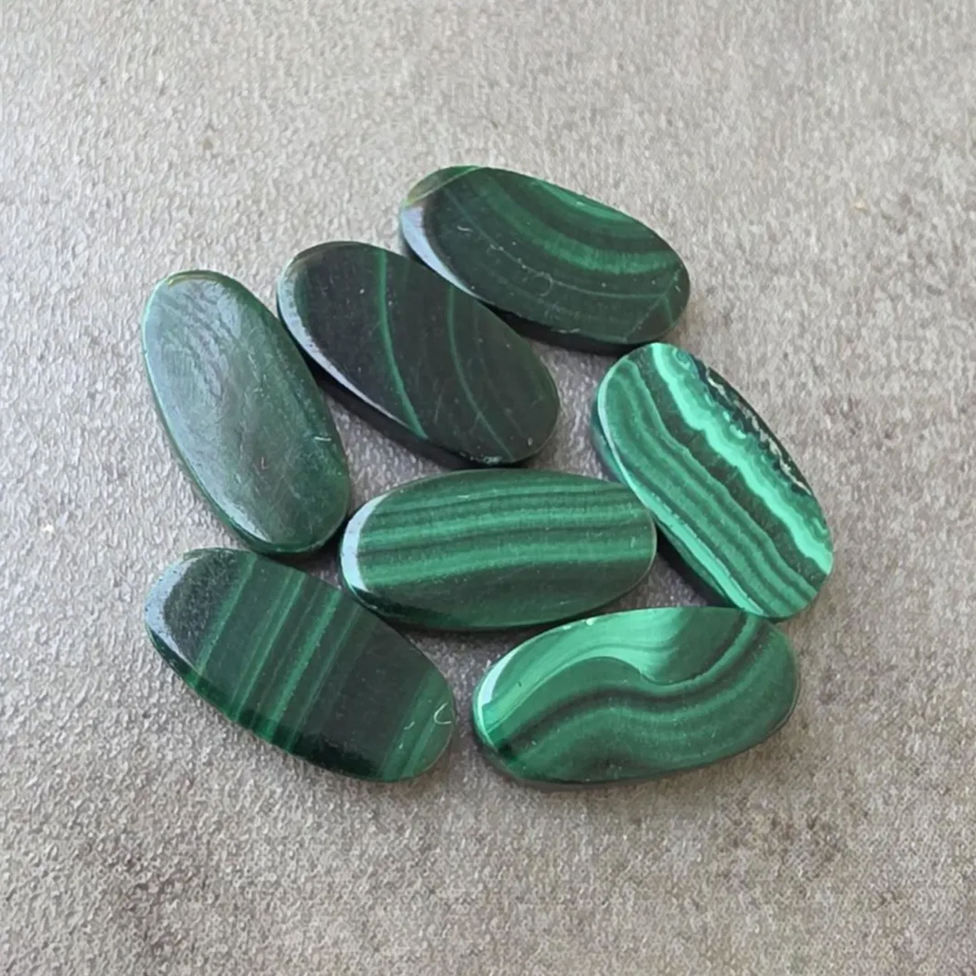 เหมือนในรูป