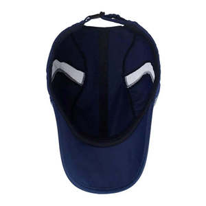 Gorra Clásica de 5 Paneles con Correa Ajustable para un Estilo Urbano Informal de Uso Diario - Product Image 5