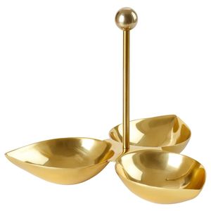 Juego de Tazones para Servir de Metal Dorado Ecológico y Ligero con Tres Bandejas en Forma de Pétalo, Pulidos a Mano para Exhibición de Comida en Fiestas - Product Image 3