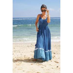 Elegancia en la Playa con Nuestro Vestido Largo Halter Color Beige Arena, Hecho con Tela Suave y Transpirable, Corte Holgado - Product Image 5