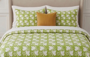 Green White Floral Quilted Cotton <b>Bedding</b> Set Handmade All Season Home Decor Classic Style - Product Image 2