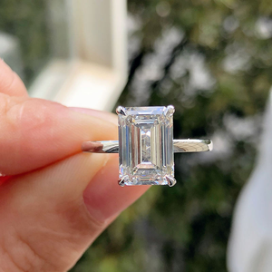 Anillo de compromiso de oro de 14 quilates con diamante cultivado en laboratorio de 2 quilates con corte esmeralda EF-VS1, anillo solitario clásico, elegante joyería fina para mujer, regalo. - Product Image 6