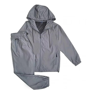 Conjunto cortavientos transpirable para hombre, conjunto informal a juego con chaqueta con cremallera completa y pantalones con cordón para el gimnasio, paseos y uso diario. - Product Image 3