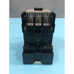 Contactor Magnético FUJI ELECTRIC SC-N2/SE - Equipos y Piezas de Semiconductores de Confianza con Legado Global - Product Image 1