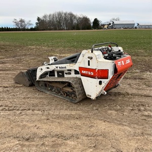 Minicargadora MT55 con Motor Diésel Kubota de 18.5 kW, Diseño de Orugas que Ofrece una Bomba de Alta Eficiencia para Jardinería y Construcción - Product Image 5