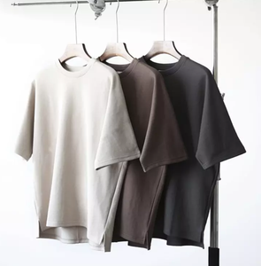 T-shirts pour hommes de style vintage écologiques de haute qualité avec tissu en coton léger, coupe ample - Vêtements de tous les jours en gros - Product Image 4