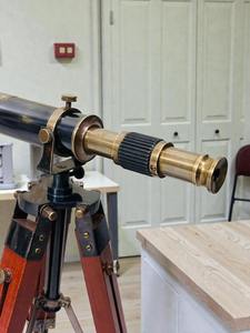 Telescopio de latón negro con acabado antiguo y soporte de madera de estilo antiguo, telescopios artesanales en venta por exportadores. - Product Image 5