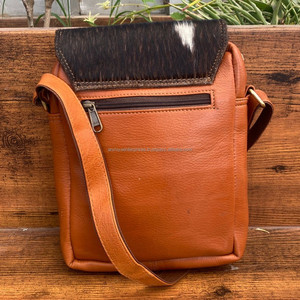 โออีเอ็มกระเป๋าถือหนังขนสัตว์แท้สำหรับผู้หญิงกระเป๋าสะพายไหล่หนังแท้หรูหรางานออกแบบได้ตามต้องการ - Product Image 5