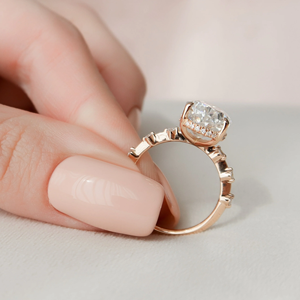 แหวนหมั้นทอง 14k แหวนเพชรทรงลูกแพร์ โรสโกลด์ เครื่องประดับผู้หญิงสุดคลาสสิก เพชรเพาะเลี้ยงในห้องปฏิบัติการ - Product Image 3