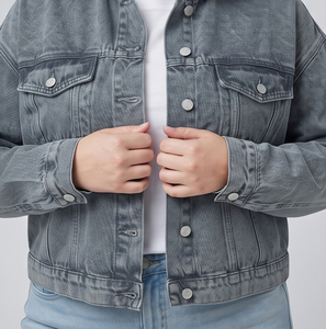 Plus Size Fashion Wear <b>Denim</b> <b>Crop</b> <b>Jackets</b> Women Outwear Washed <b>Denim</b> Trucker <b>Crop</b> <b>Jacket</b> Women's - Product Image 3