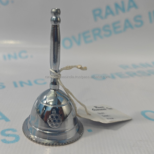 Cloche à main décorative de luxe en laiton, plaquée argent, motif floral, cloche rituelle en métal pour la décoration intérieure, la méditation, le yoga, cadeau - Product Image 5