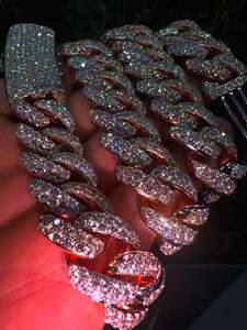 Collar de Cadena Cubana Premium CONCEPTION en Oro Rosa con Piedras Radiantes, Estilo Moderno Hip Hop - Product Image 4