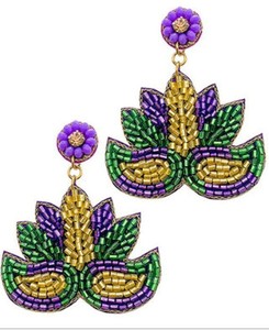 Fashion Jewelry Seed Bead Embroidered Stud Earrings Star Shape Party Wear From India Handmade Multi Color <b>by</b> MD Handicrafts - Product Image 4