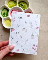 Cartes d'anniversaire artisanales en fleurs séchées Gypsophile avec enveloppe, design floral écologique, style personnalisé et taille sur mesure